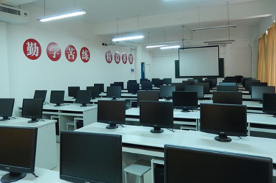 貴州省計(jì)算機(jī)技工學(xué)校計(jì)算機(jī)應(yīng)用技術(shù)專業(yè)特色解析